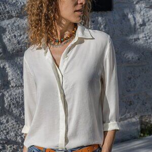 Italian Design White Blouse – Elegant Button Up Shirt – Lightweight